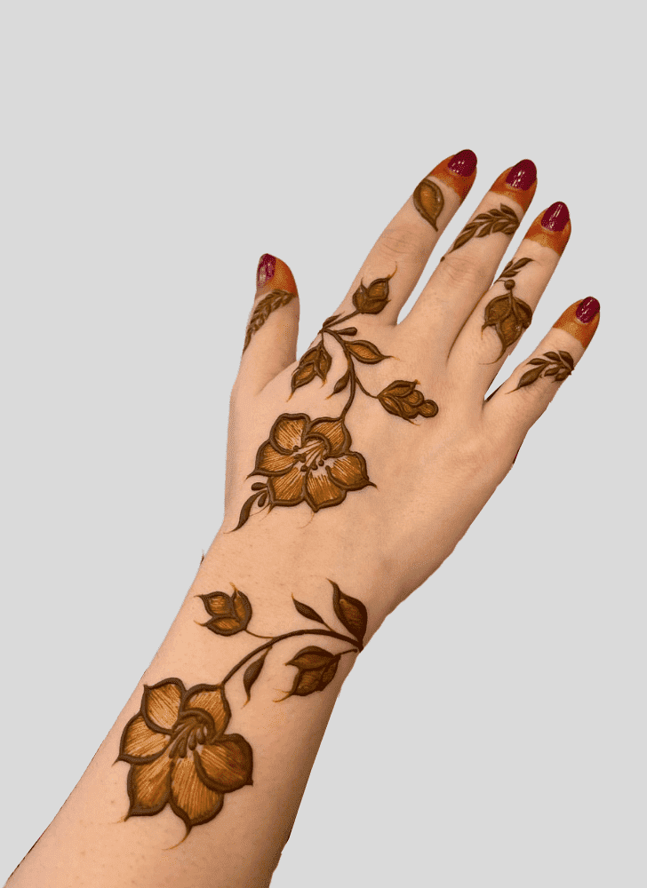 Adorable Artistic Henna Design