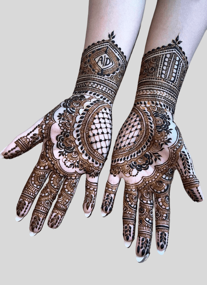 Delicate Artistic Henna Design