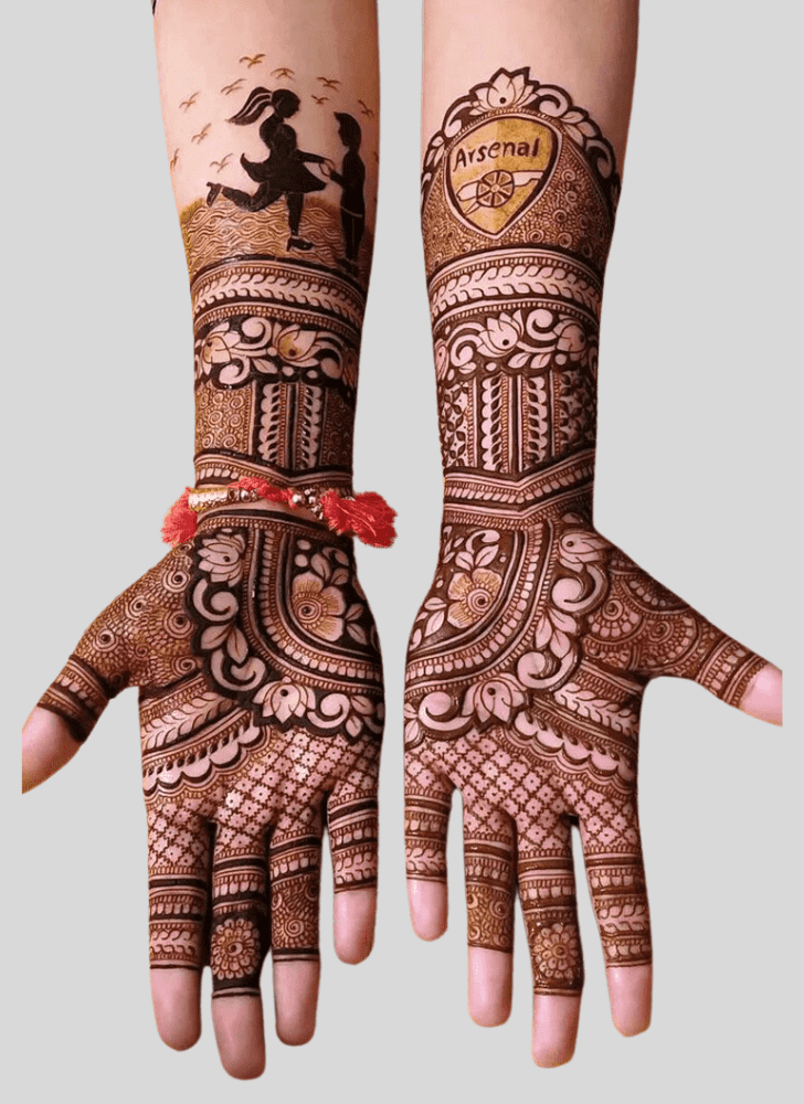 Stunning Artistic Henna Design