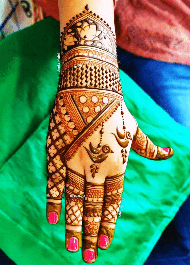 Delightful Austria Henna Design