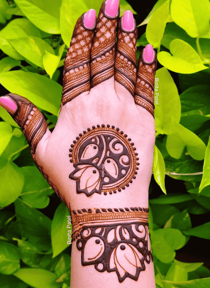 Pleasing Austria Henna Design