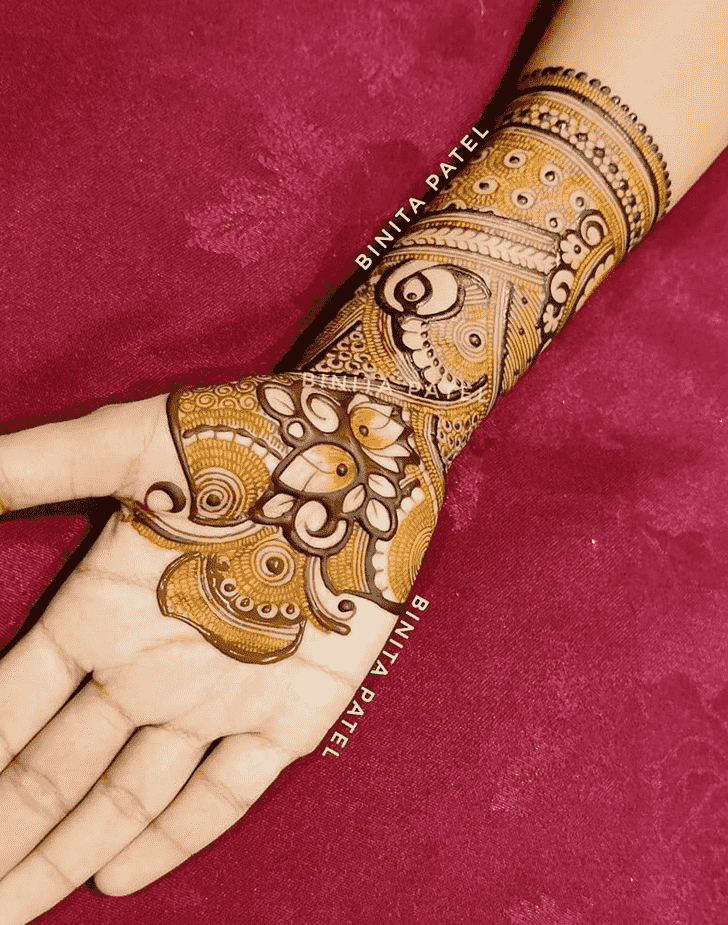 Splendid Austria Henna Design