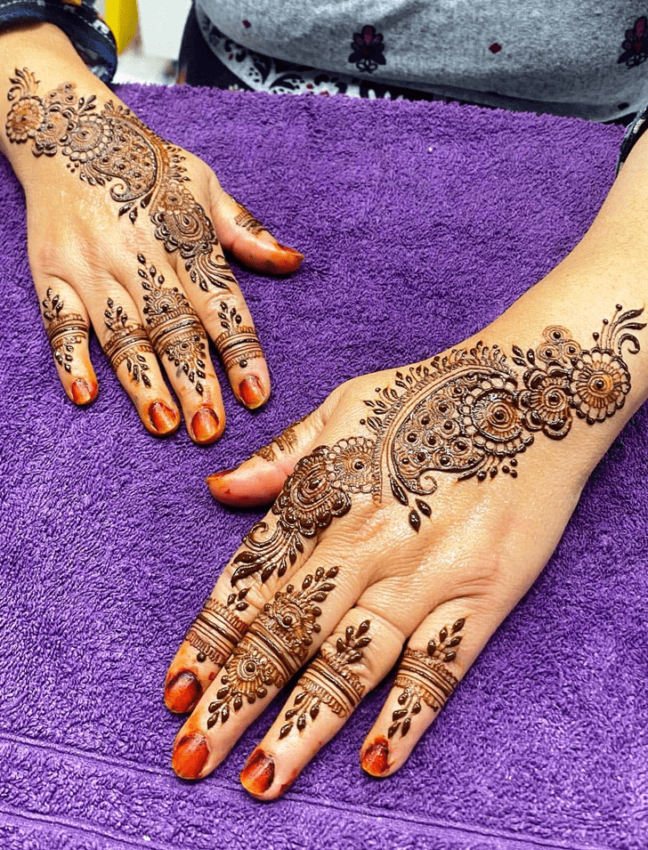 Arm Awesome Henna Design