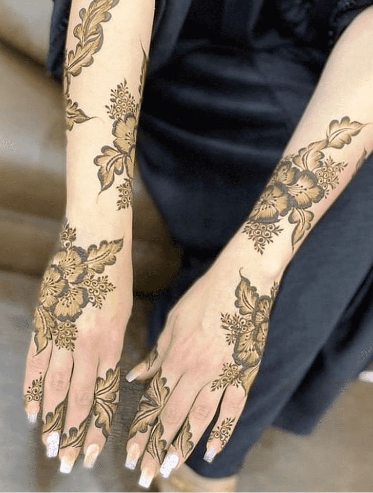 Pretty Awesome Henna Design