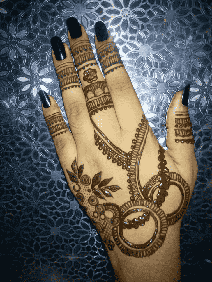 Captivating Back Hand Henna Design