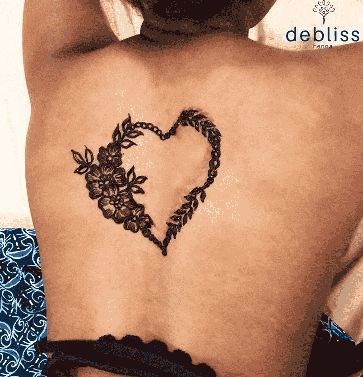 Captivating Back Henna design