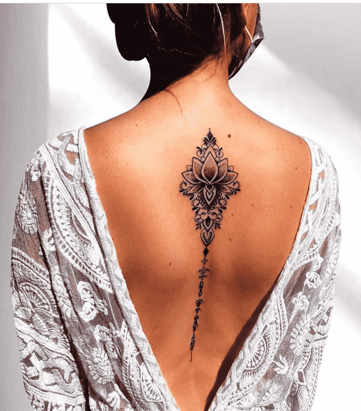 Fetching Back Henna design