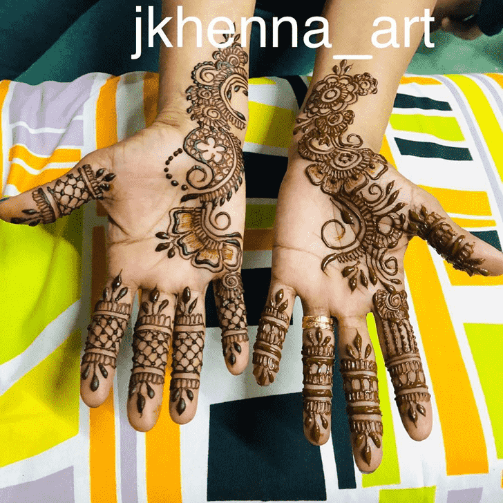 Alluring Badghis Henna Design