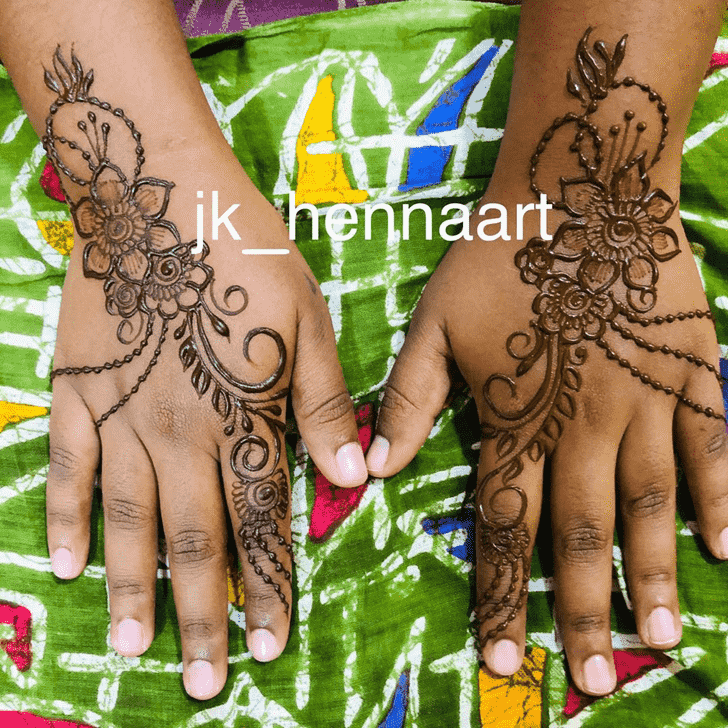 Mesmeric Badghis Henna Design