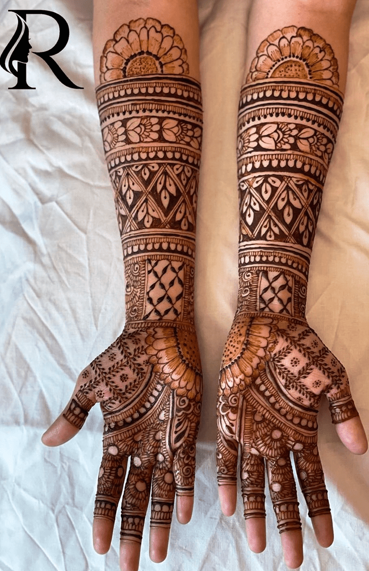 Dazzling Bamyan Henna Design