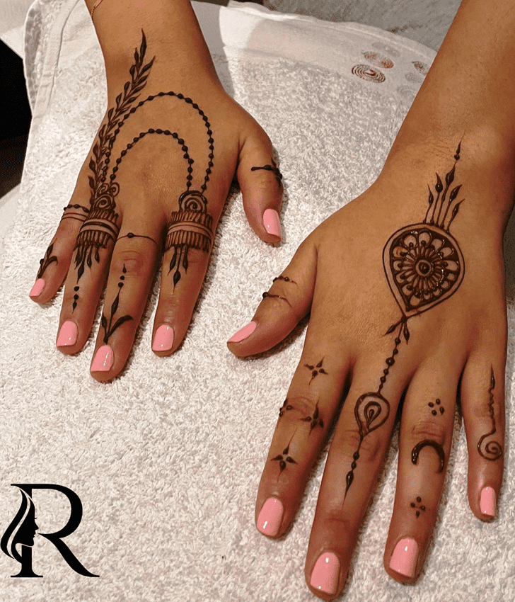 Delightful Bamyan Henna Design