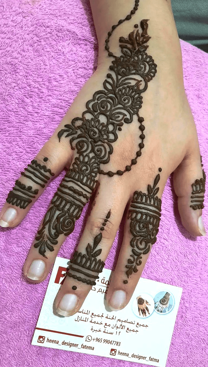 Pretty Bamyan Henna Design