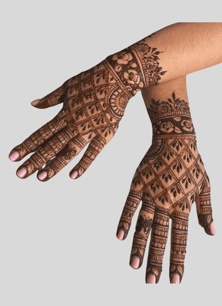 Classy Banarasi Henna Design
