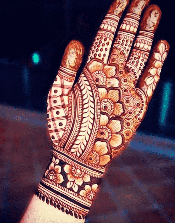 Excellent Banarsi Henna Design