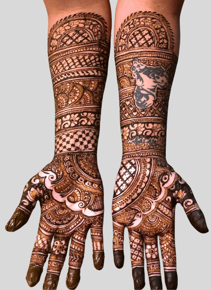 Bewitching Beach Henna Design