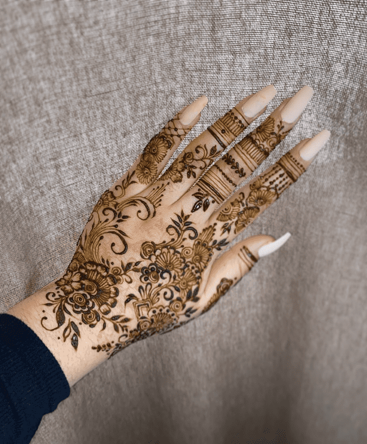 Fair Beautiful Easy Henna Design