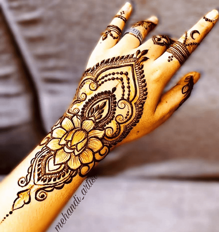 Magnetic Beautiful Easy Henna Design