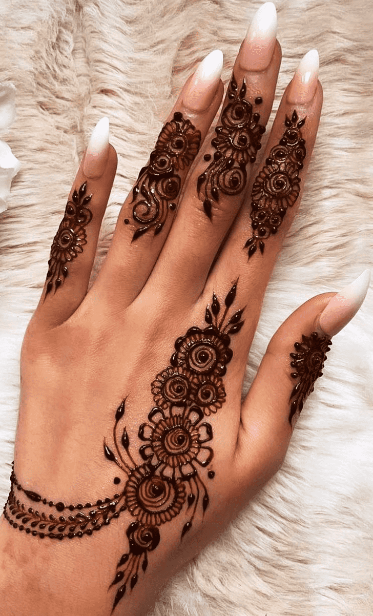 Pretty Beautiful Easy Henna Design