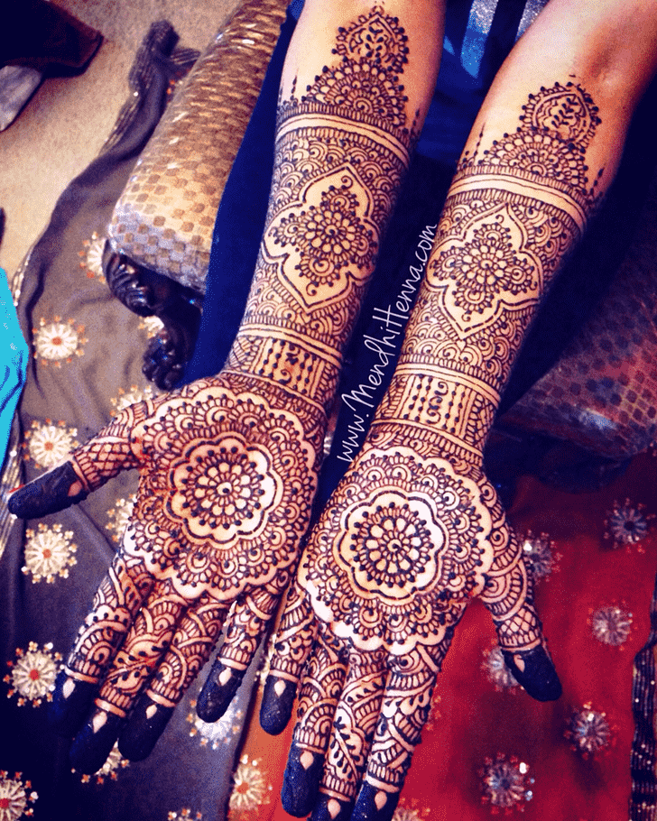 Superb Beautiful Henna Design