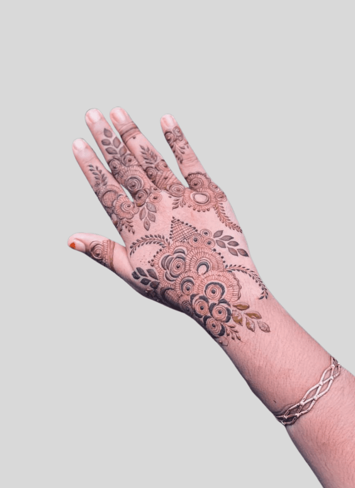 Classy Beauty Henna Design