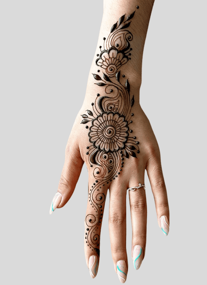 Enticing Beauty Henna Design