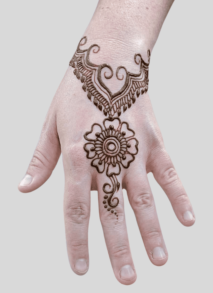 Fair Beauty Henna Design