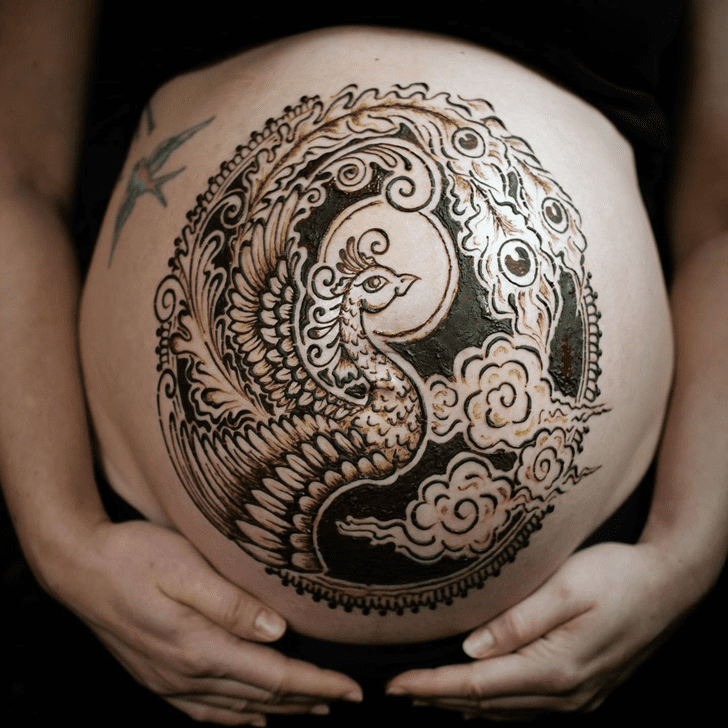 Pretty Belly Button Henna Design