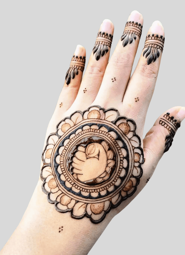 Captivating Bengali Henna Design