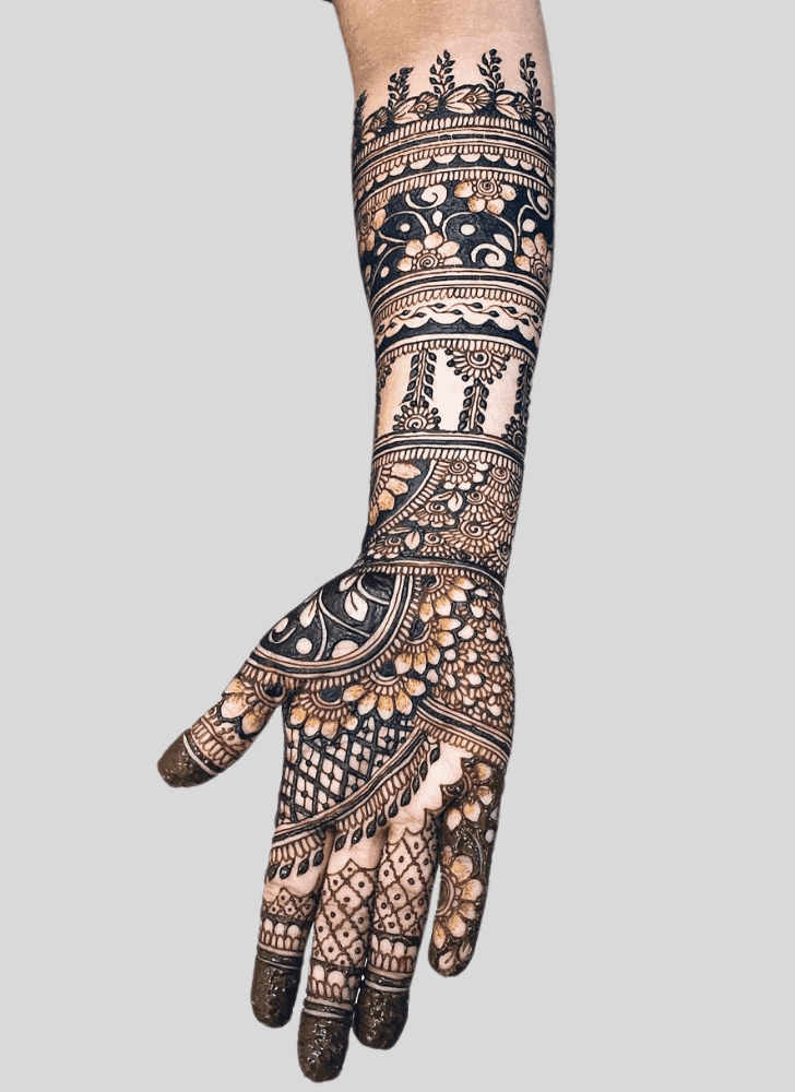 Good Looking Bengali Henna Design