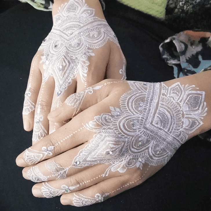 Fascinating Bengali Henna Design