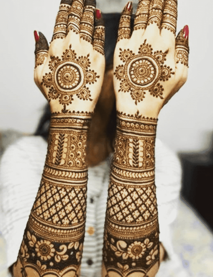 Pretty Bengali Henna Design