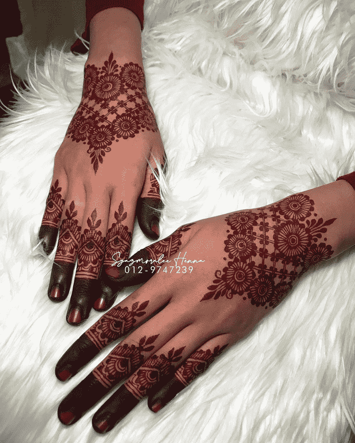 Gorgeous Berlin Henna Design