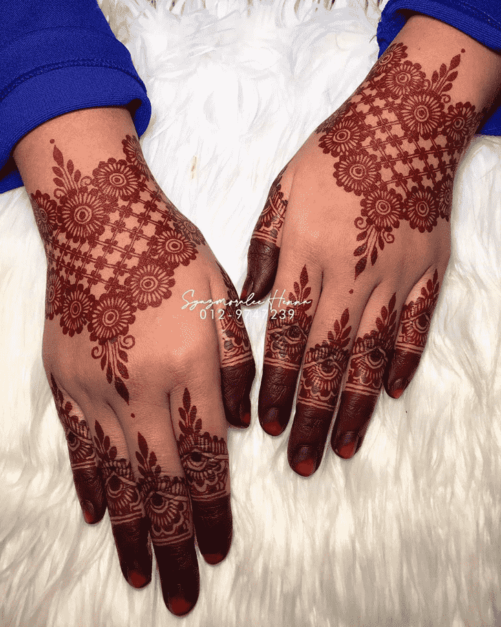 Magnetic Berlin Henna Design