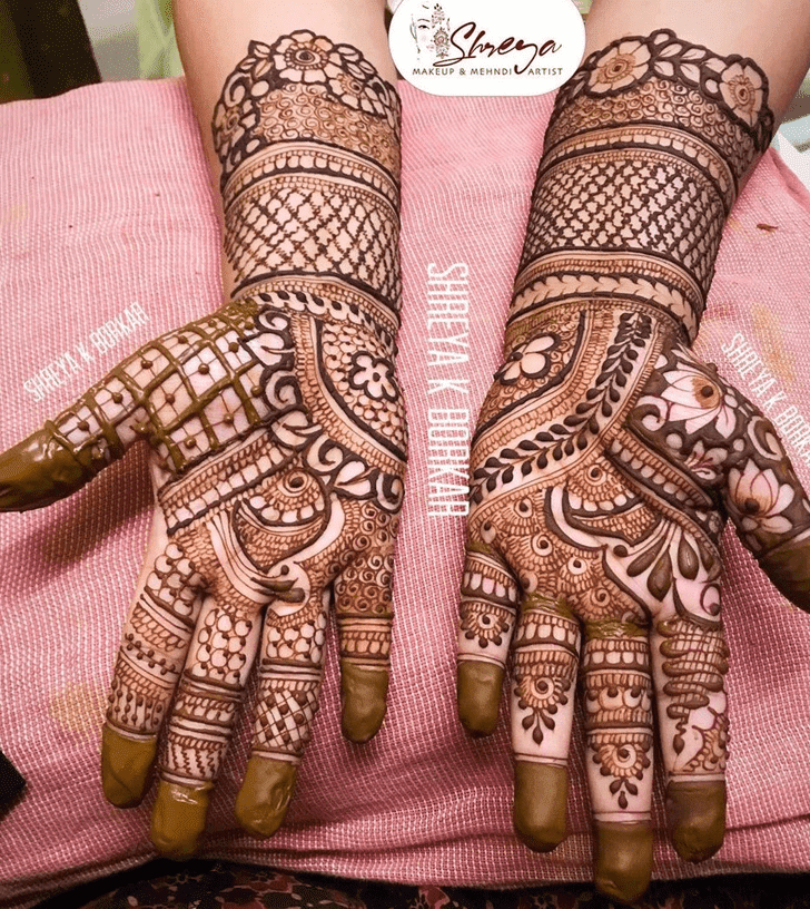 Bewitching Bhai Dooj Henna Design