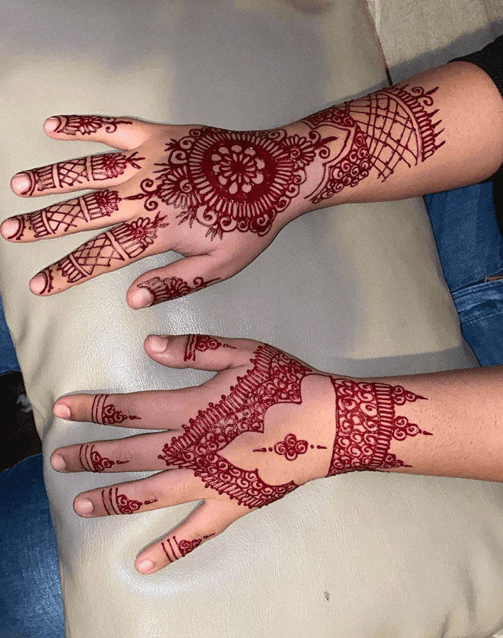 Charming Bhai Dooj Henna Design