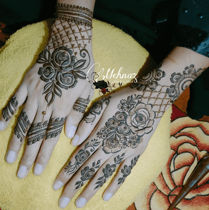 Mesmeric Bhai Dooj Special Henna Design