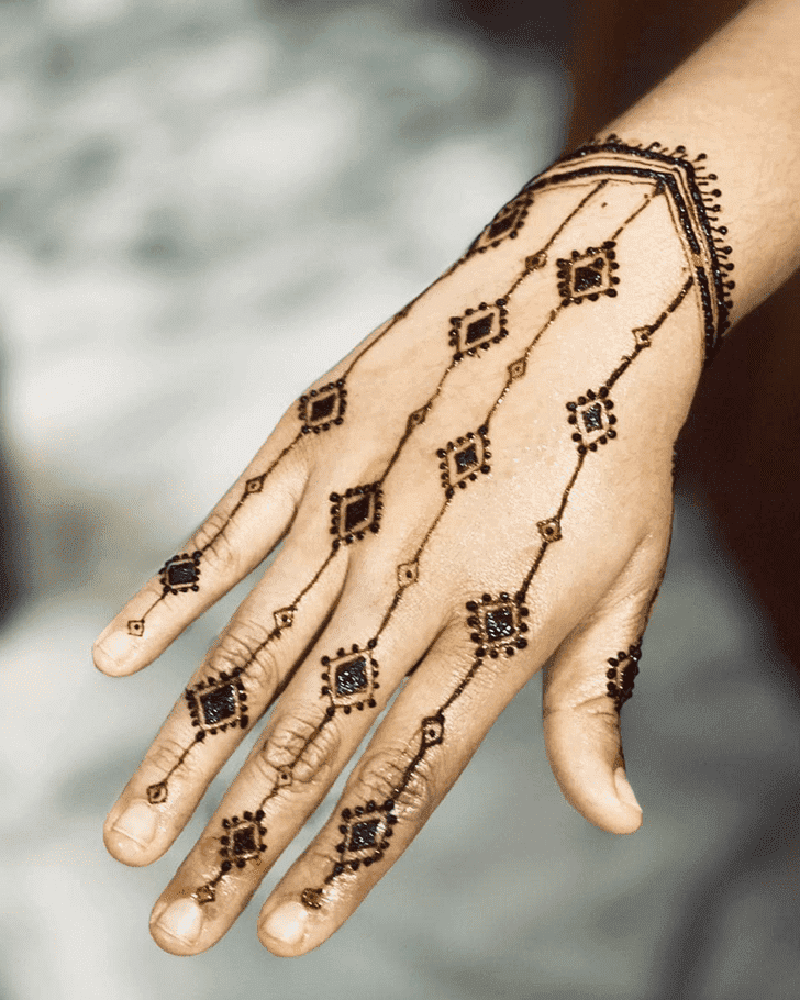 Charming Bharatpur Henna Design