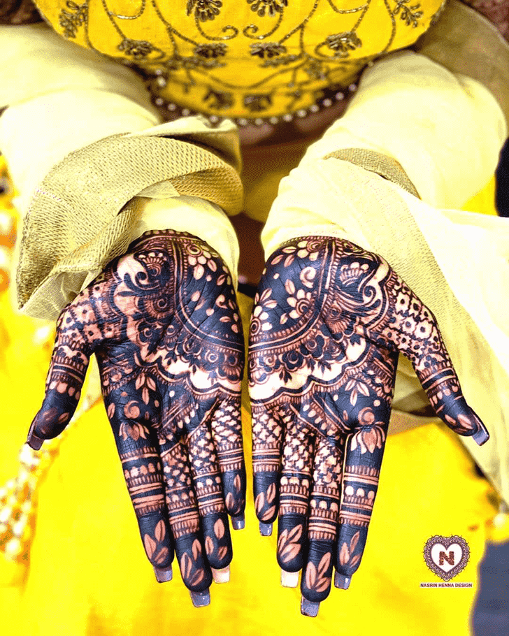 Adorable Bhopal Henna Design