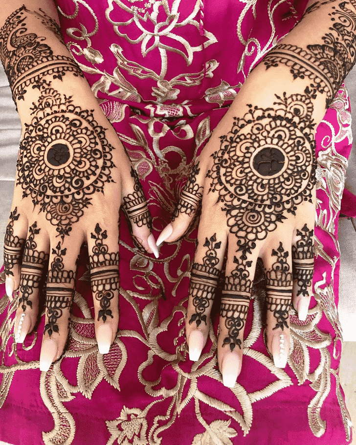 Magnetic Bhopal Henna Design