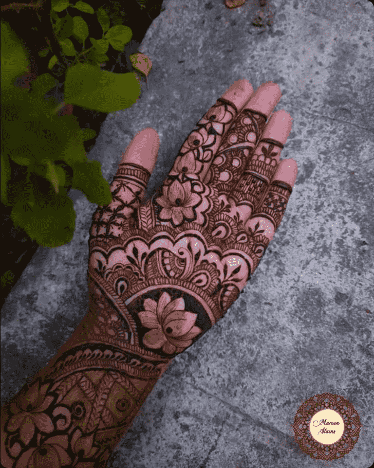 Adorable Bhubaneswar Henna Design