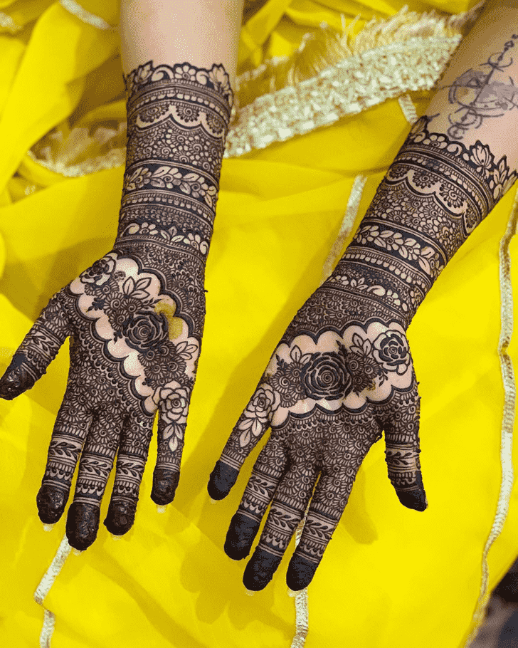 Classy Bhubaneswar Henna Design