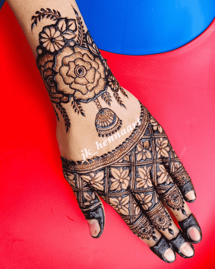 Delightful Bhuj Henna Design