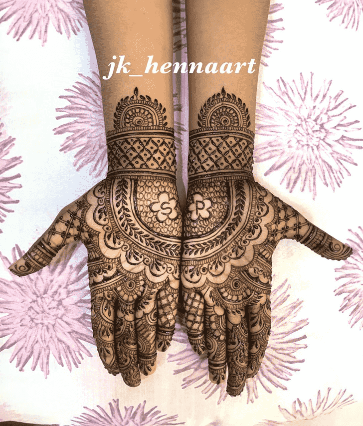 Exquisite Bhuj Henna Design