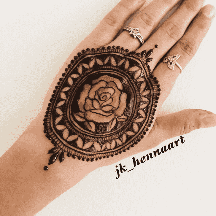 Fascinating Bhuj Henna Design