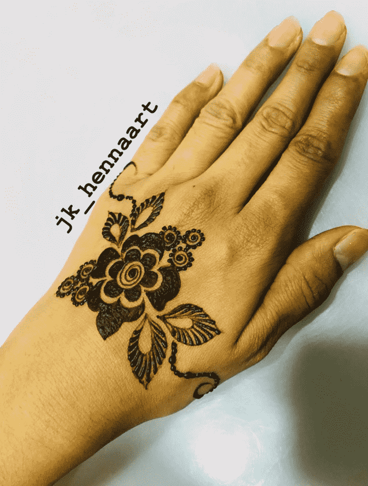 Ideal Bhuj Henna Design