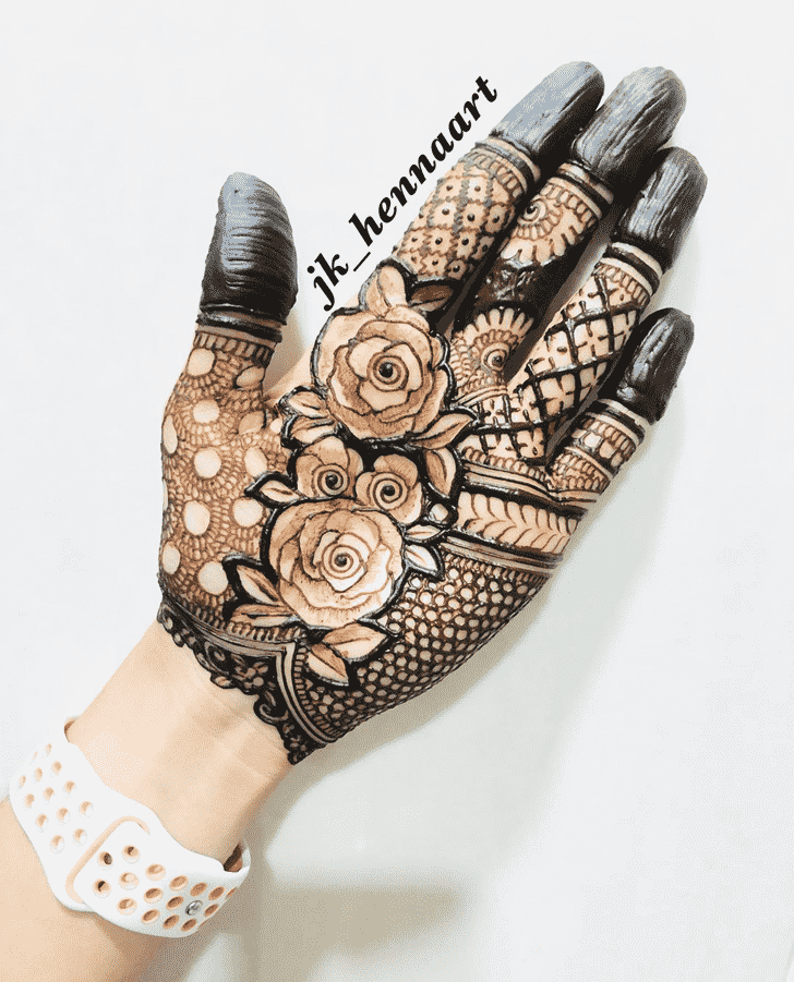 Slightly Bhuj Henna Design