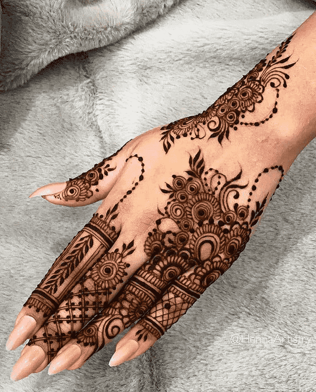 Good Looking Biratnagar Henna Design