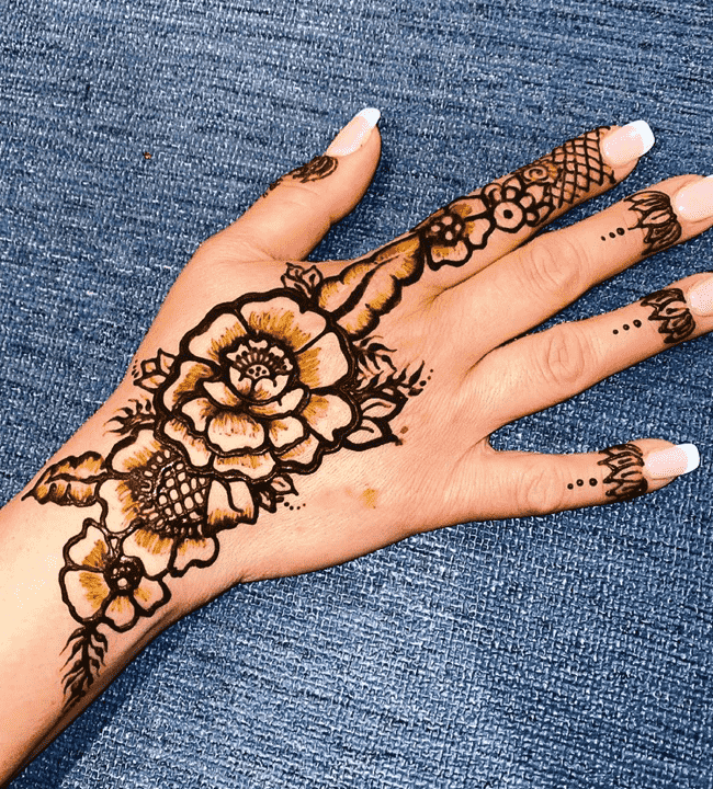 Superb Biratnagar Henna Design