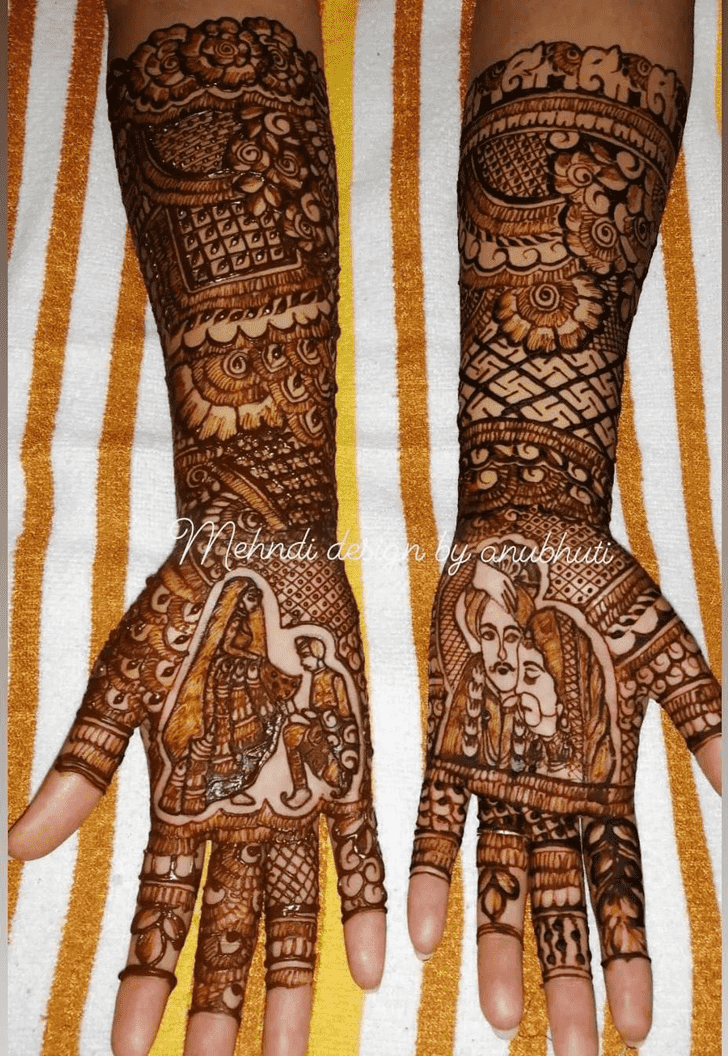 Lovely Bold Full Arm Mehndi Design