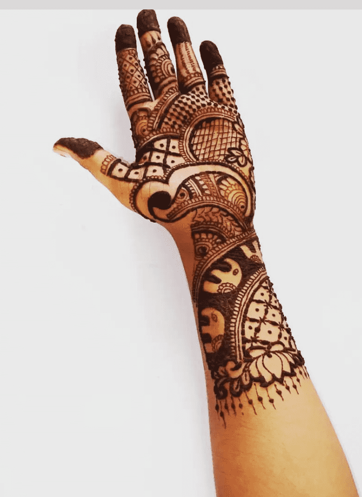 Comely Bride And Groom Henna Design